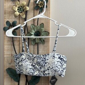 122. Zaful blue and White Snakeskin bikini Sports Bra size small NWT